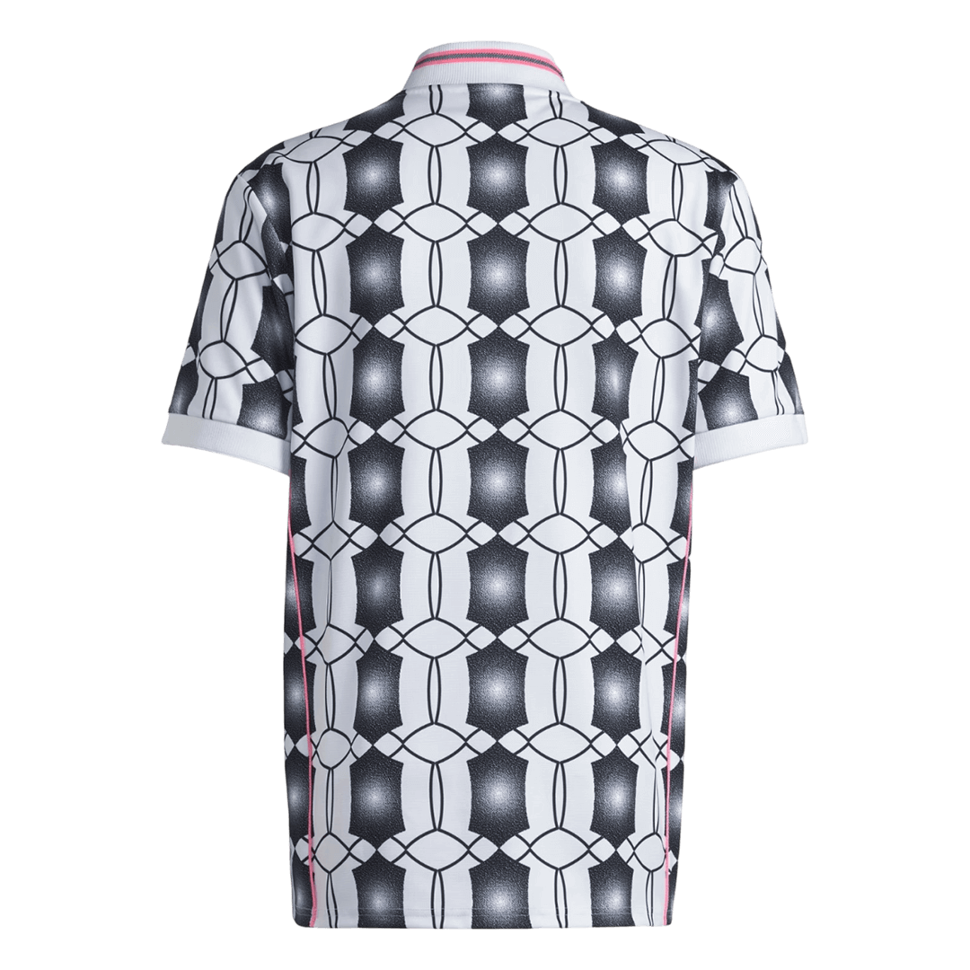 Juventuksen erikoisjalkapallopaita 2 025/26