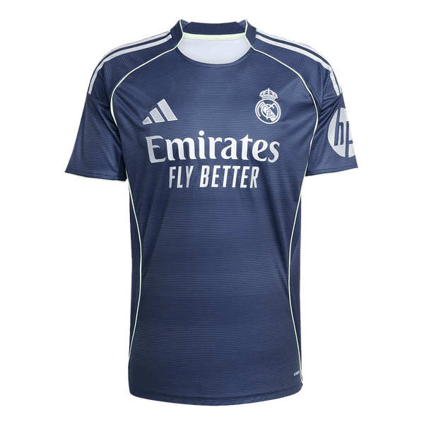 8,9 Real Madrid vierasjalkapallopaita omalla nimellä 2025/26