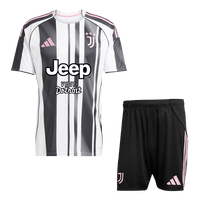Juventus hjemmedraktersett 2025/26