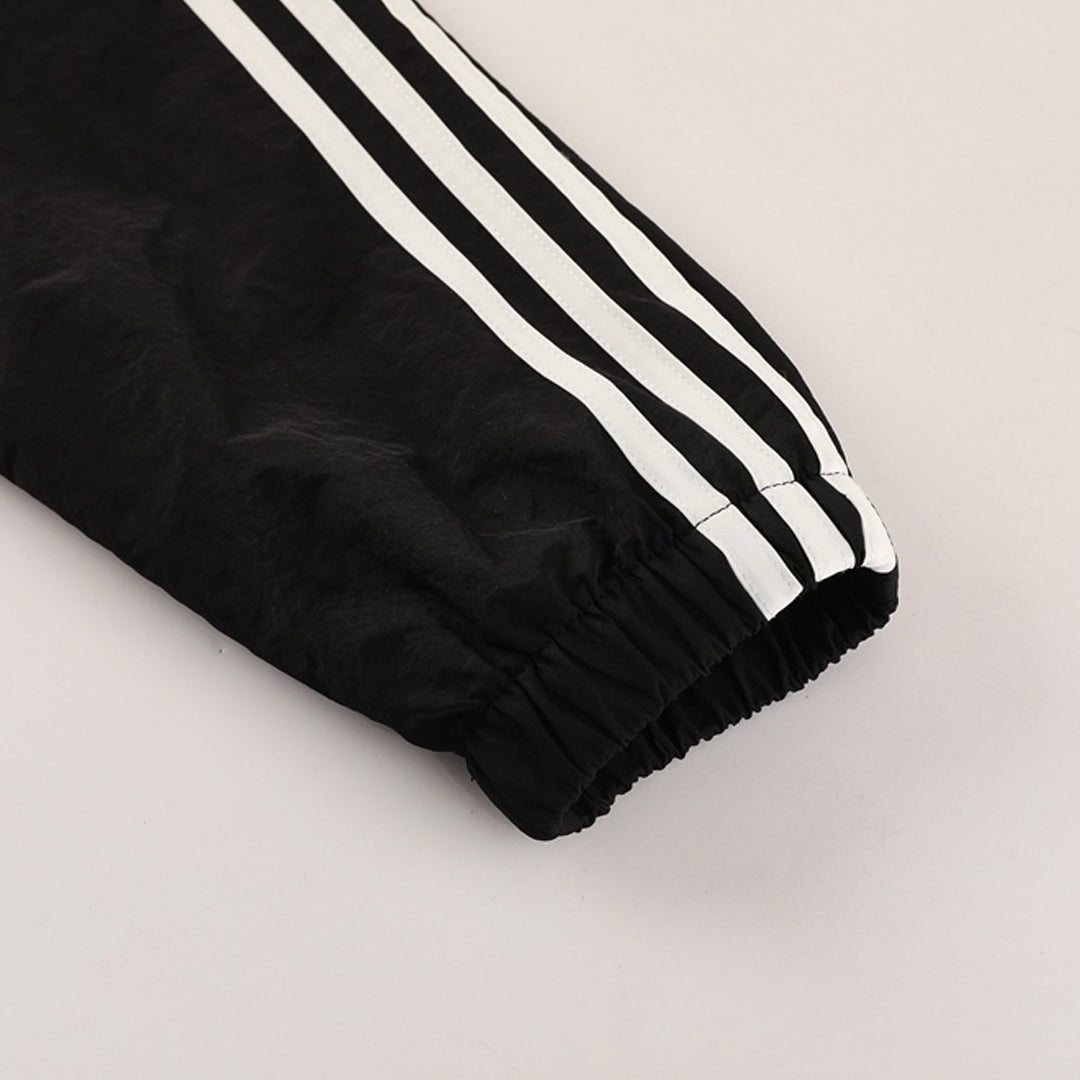 Manchester United Windbreaker Jacket 2025/26 - Svart