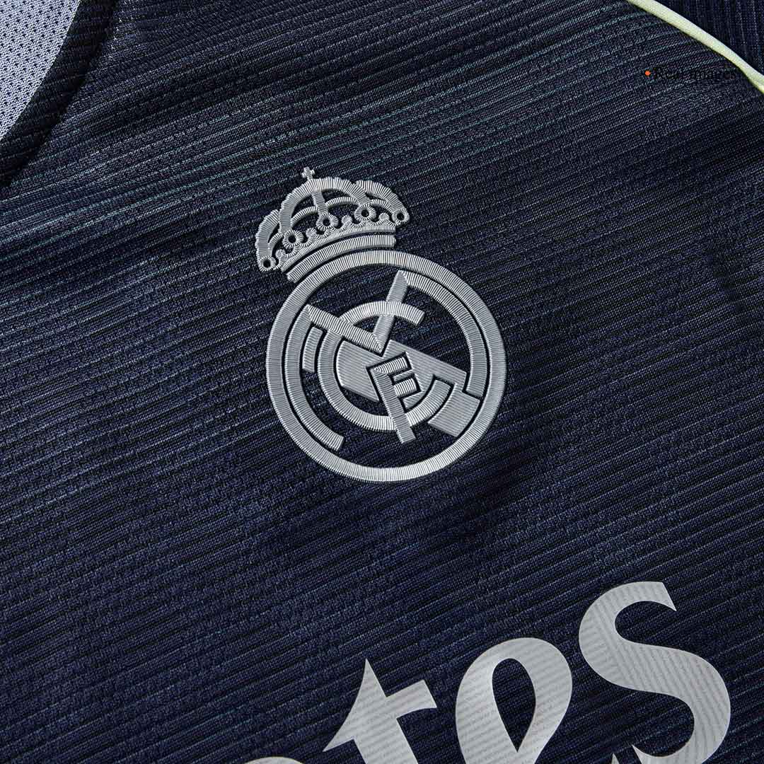 TCHOUAMENI #14 Real Madrid Autentisk Fotballdrakt Borte 2025/26