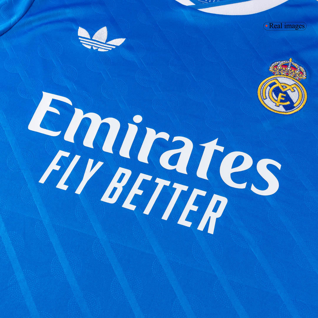 Real Madrid tredjeboretrakter full drakt 2025/26