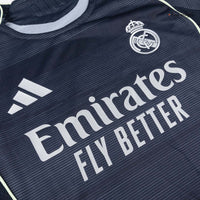 Pelaajaversio Real Madrid Pitkähihainen Vieraspelipaita 2025/26