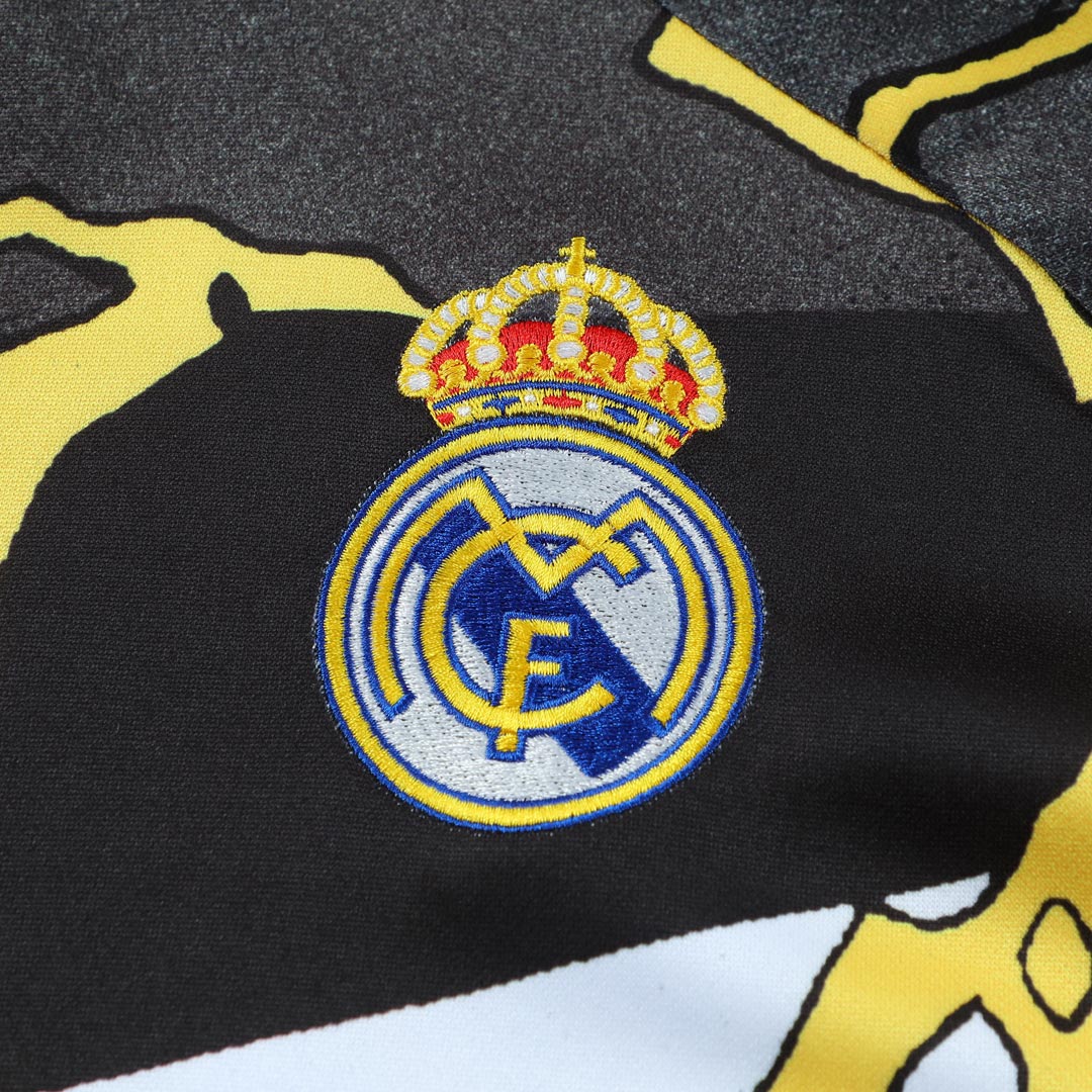 Real Madrid x MARVEL Vetoketjullinen Collegepuku (paita+housut) 25/26 musta