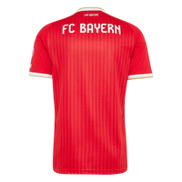 Bayern Münchenin kotipaita 2026/27