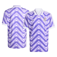 Real Madrid erikoisfutismukipuku 2025/26