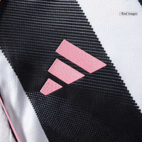 Juventus hjemmespillerversjon Jersey 2025/26