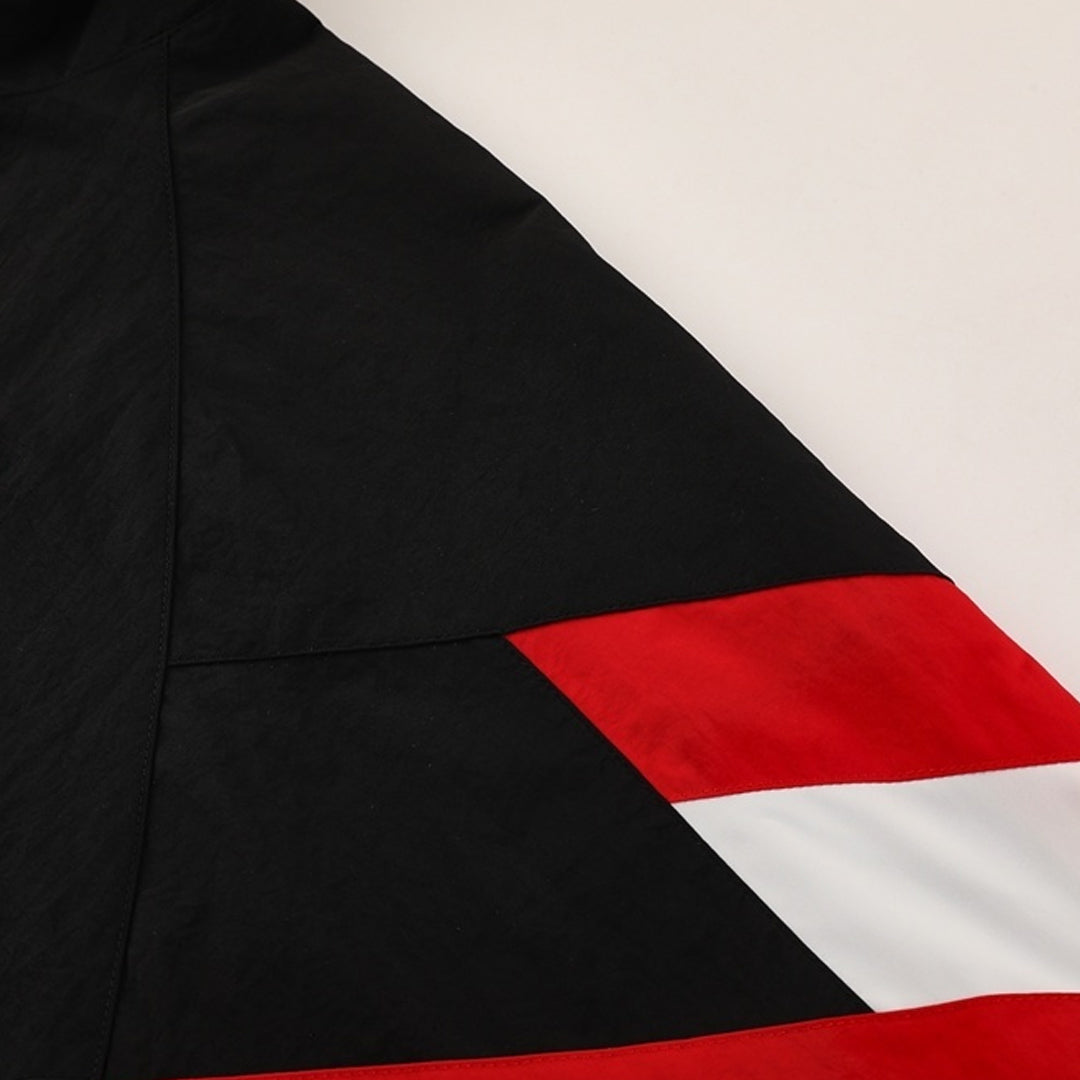 Manchester United Windbreaker Jacket 2025/26 - Svart